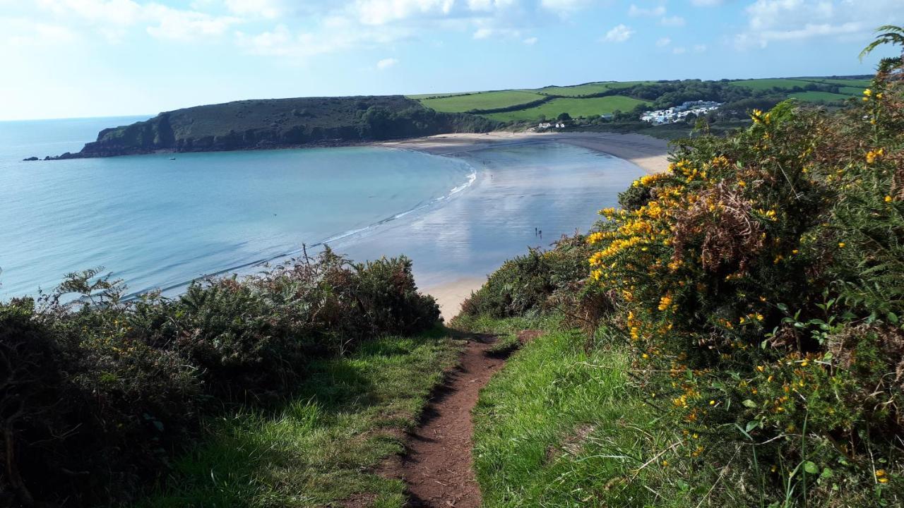 A Beach Holiday In Pembrokeshire Екстер'єр фото