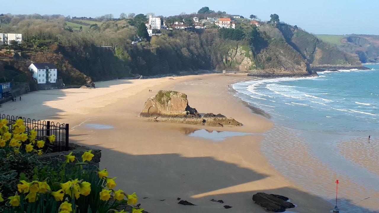 A Beach Holiday In Pembrokeshire Екстер'єр фото
